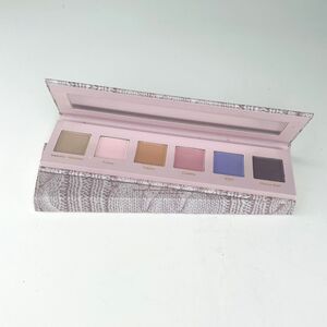 Dominique Cosmetics Sweater Weather Matte Eyeshadow Palette 6 x80g NIB